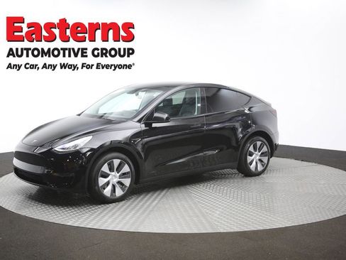 Used 2021 Tesla Model Y Long Range AWD/4WD image 51