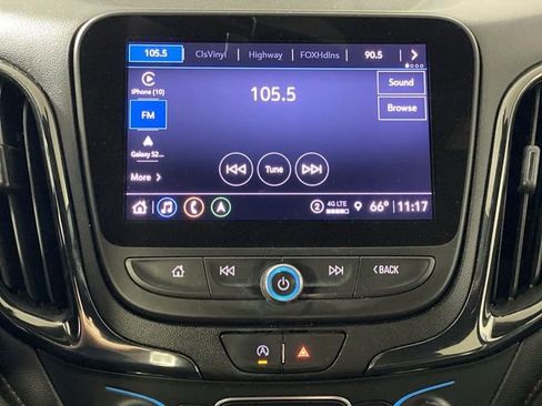 Used 2022 Chevrolet Equinox RS w/ RS Leather Package image 12