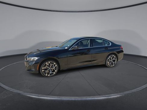 Used 2025 BMW 330i Sedan w/ Convenience Package RWD image 5