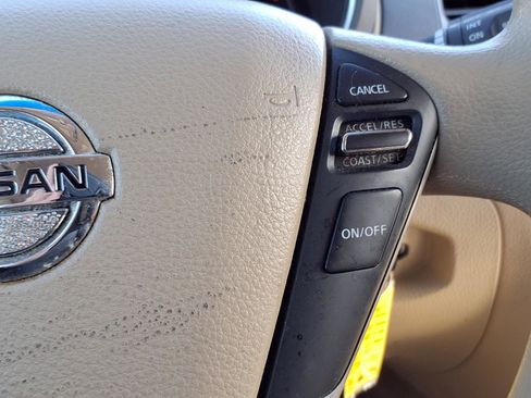 Used 2014 Nissan Murano S image 15