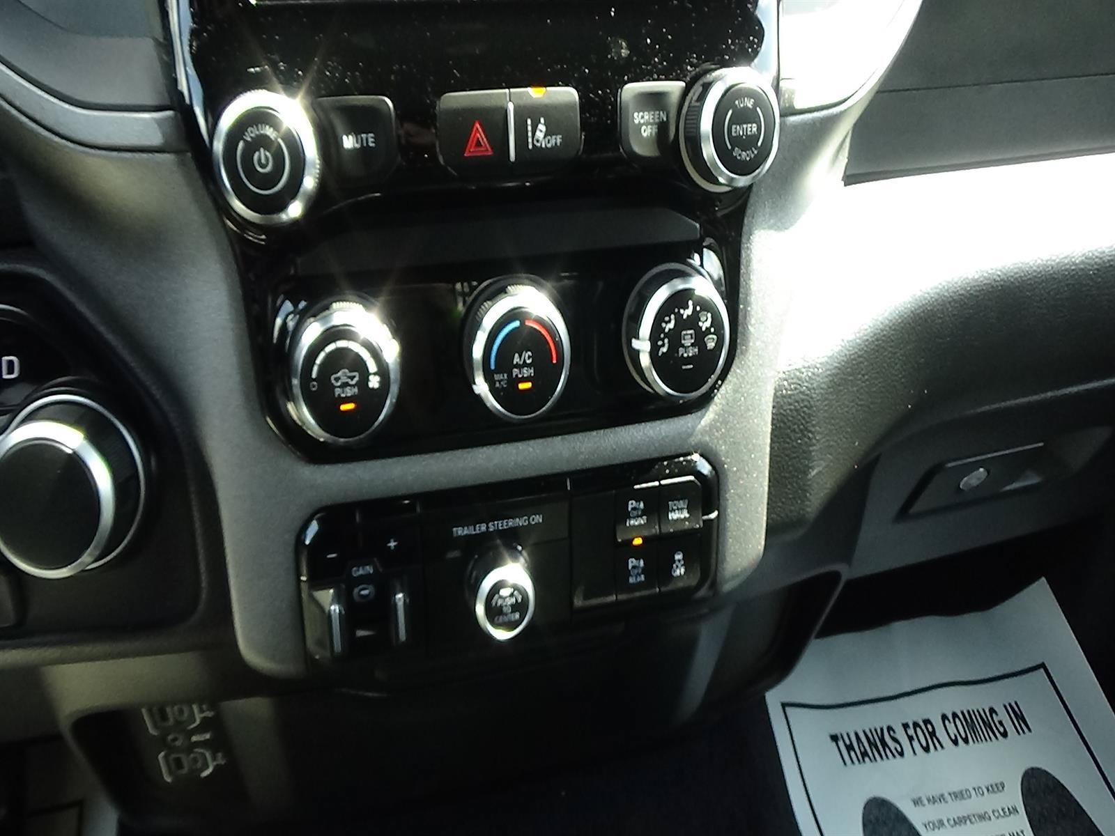 Used 2025 RAM 1500 Tradesman w/ Night Edition AWD/4WD image 26