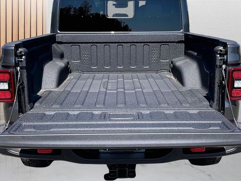New 2026 Jeep Gladiator Rubicon AWD/4WD image 23