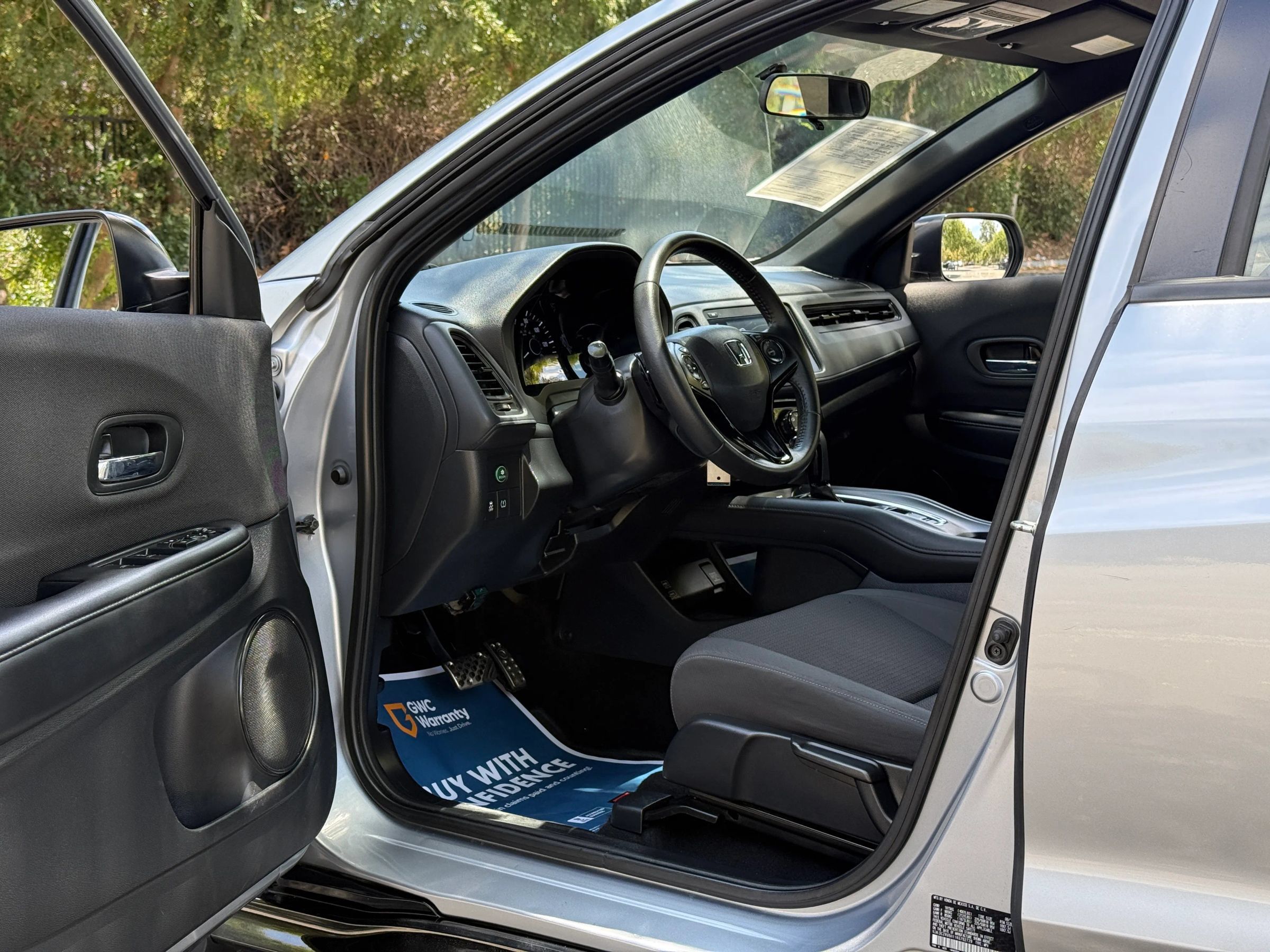 Used 2019 Honda HR-V Sport image 9