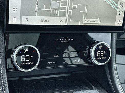 New 2026 Jaguar F-PACE R-Dynamic S image 26