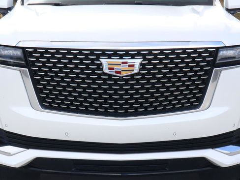 Used 2023 Cadillac Escalade Premium Luxury w/ LPO, Floor Liner Package image 8