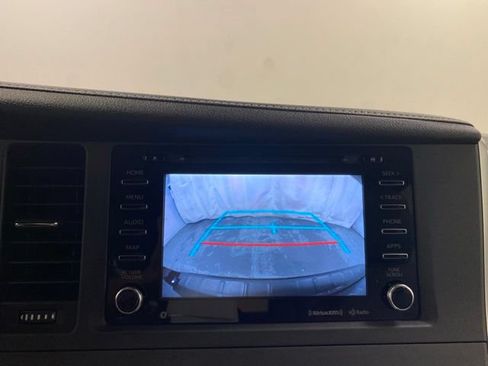 Used 2020 Toyota Sienna XLE w/ XLE Navigation Package AWD/4WD image 11