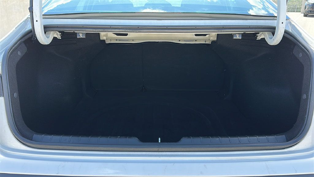 Used 2025 Kia K4 FWD image 33
