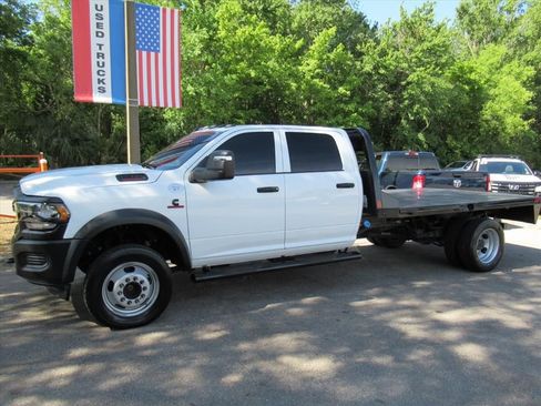 Used 2024 RAM 5500 Tradesman w/ Electrical Accessory Group AWD/4WD image 4