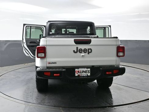 Used 2020 Jeep Gladiator Rubicon w/ Cold Weather Group AWD/4WD image 57