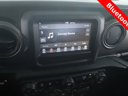 Used 2023 Jeep Gladiator Sport AWD/4WD image 5