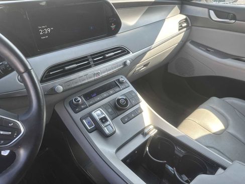 Certified 2022 Hyundai Palisade SEL w/ 8P Bench Seat Package image 19