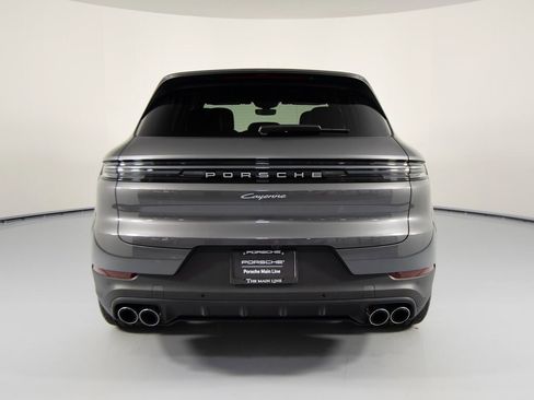 New 2026 Porsche Cayenne E-Hybrid image 9