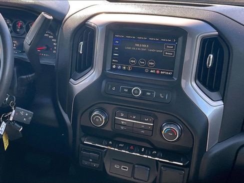 Used 2021 Chevrolet Silverado 1500 Custom w/ Rally Edition AWD/4WD image 7
