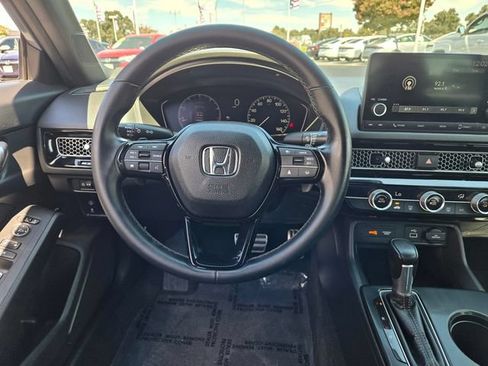 Used 2022 Honda Civic Sport image 14