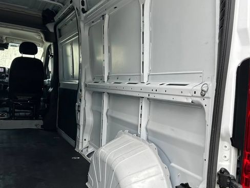Used 2023 RAM ProMaster 2500 FWD image 23