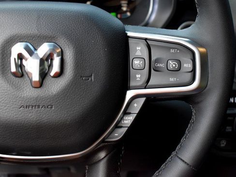 Used 2026 RAM 1500 Big Horn AWD/4WD image 18