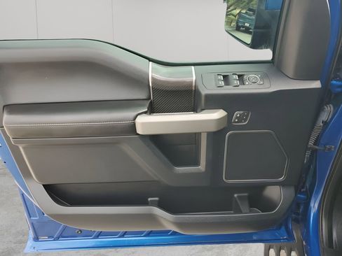 Used 2018 Ford F150 Raptor w/ Equipment Group 802A Luxury image 26