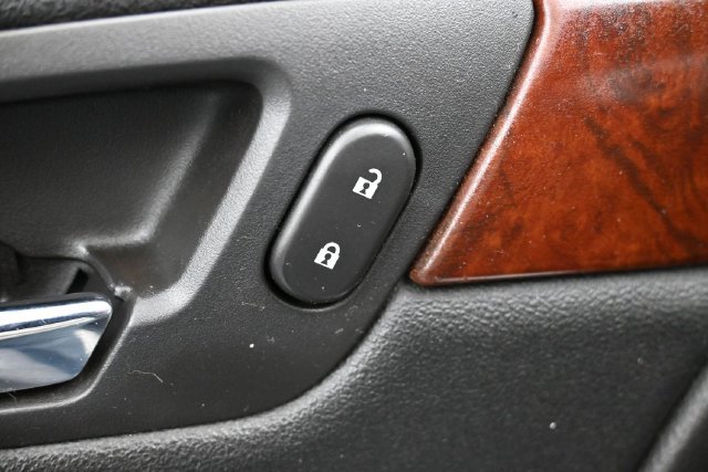 Used 2006 Chevrolet Impala LT FWD image 15