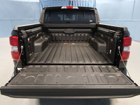 Used 2025 Ford Maverick Lobo image 42