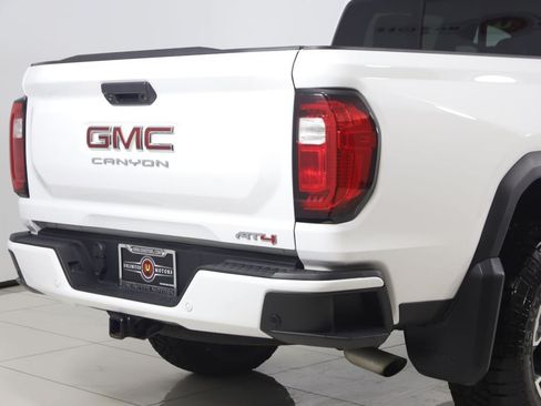Used 2023 GMC Canyon AT4 w/ AT4 Premium Package AWD/4WD image 47
