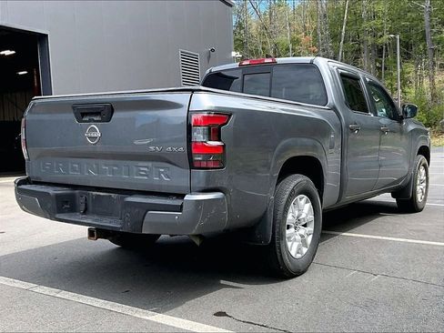 Used 2022 Nissan Frontier SV w/ Technology Package AWD/4WD image 4