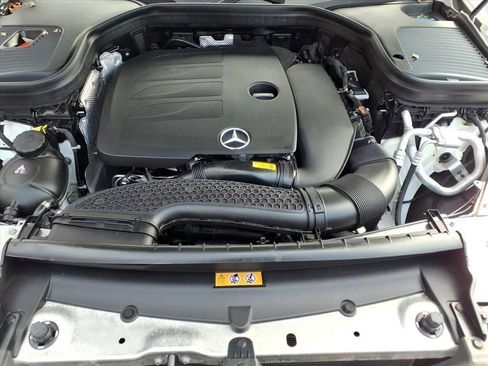 Used 2022 Mercedes-Benz GLC 300 4MATIC image 26