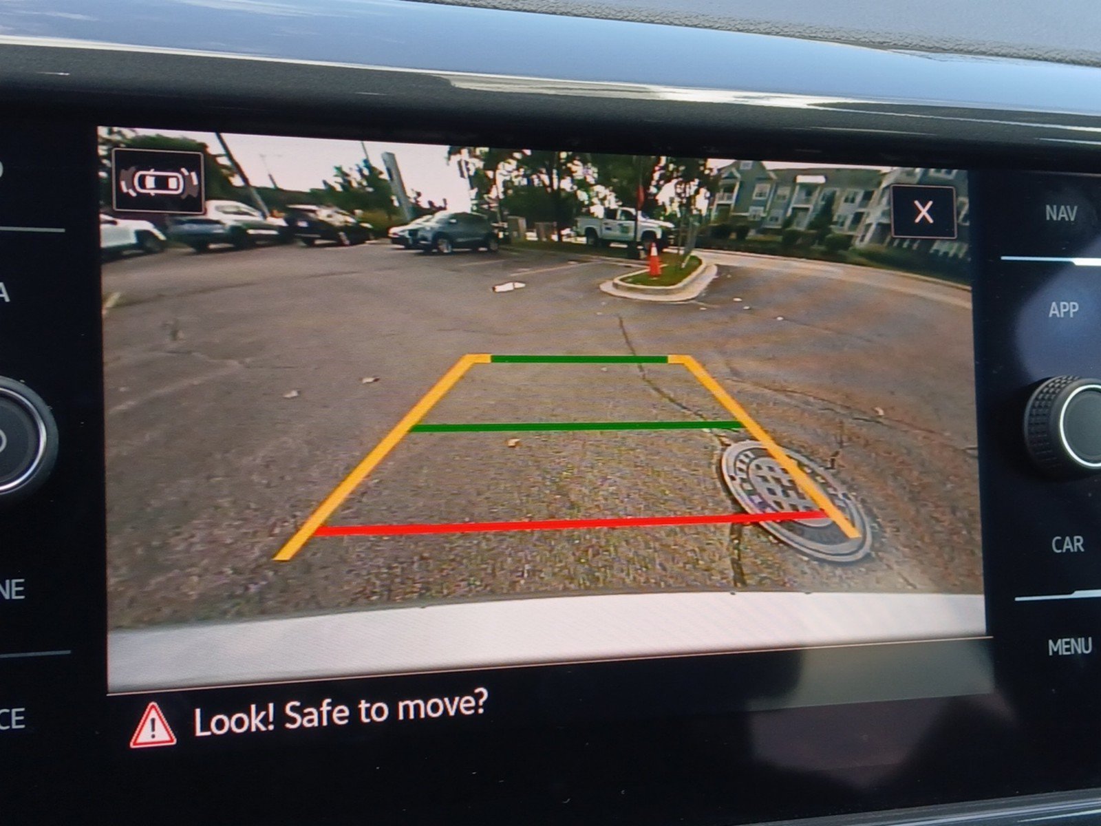 Certified 2023 Volkswagen Taos SEL AWD/4WD image 15