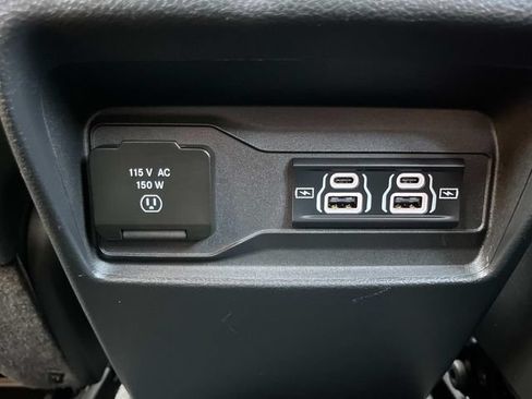 Used 2024 Jeep Grand Cherokee Laredo X w/ Luxury Tech Group I RWD image 21
