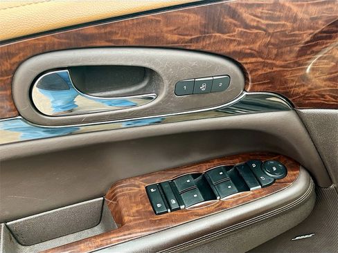 Used 2014 Buick Enclave Leather image 18
