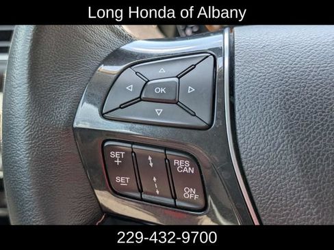 Used 2019 Ford Explorer Platinum AWD/4WD image 26