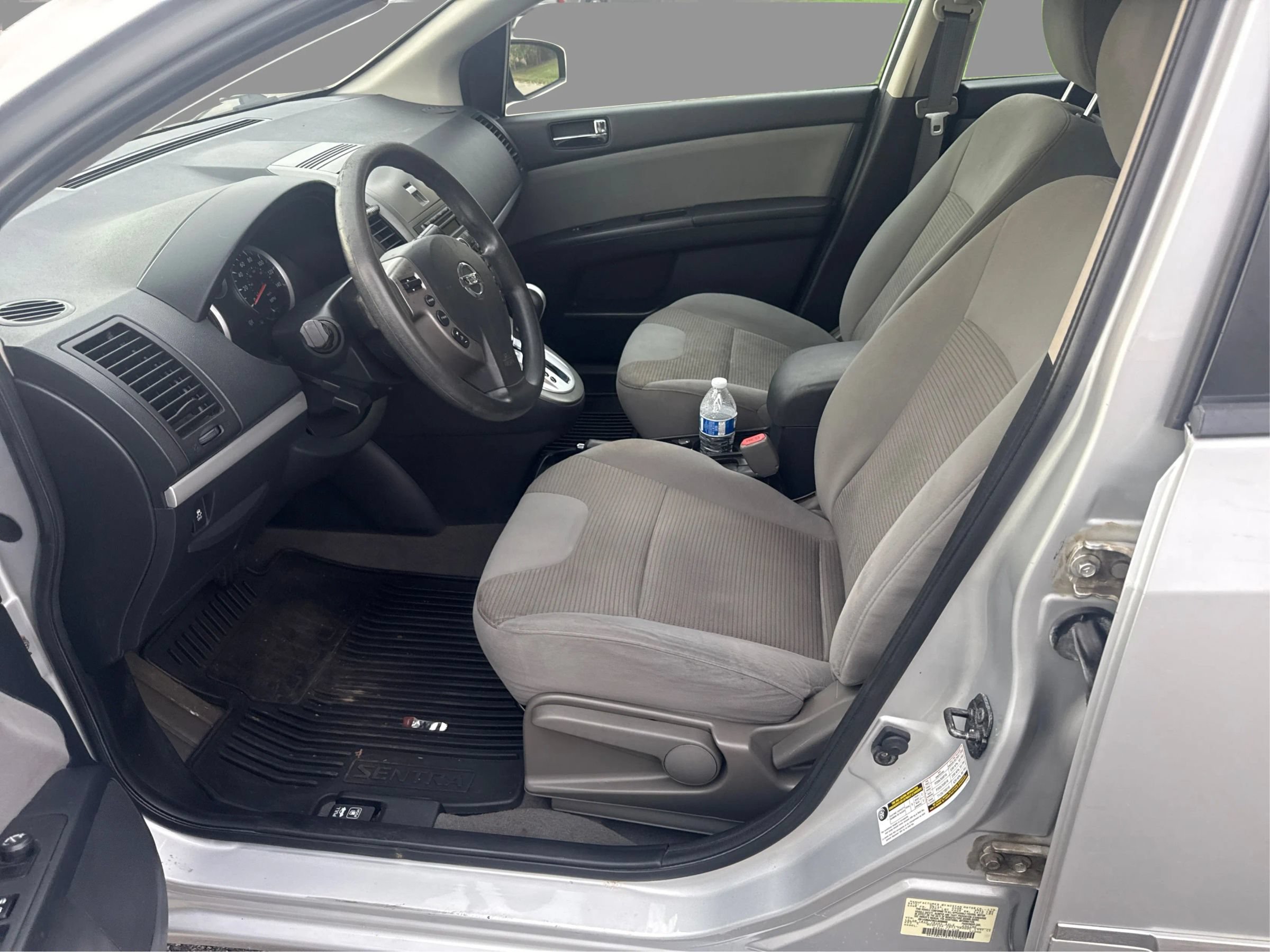 Used 2012 Nissan Sentra 2.0 S FWD image 10