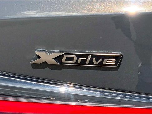 Used 2024 BMW 440i xDrive Coupe w/ Premium Package image 32