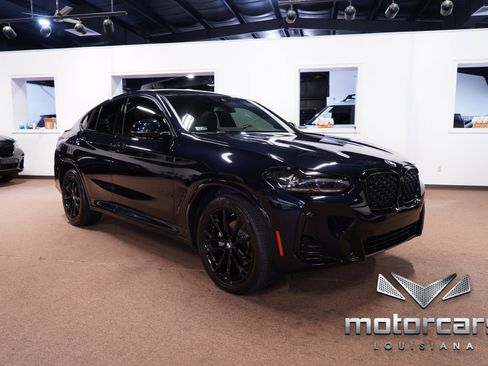 Used 2024 BMW X4 xDrive30i w/ M Sport Package AWD/4WD image 9