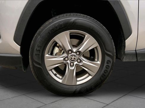 Used 2024 Toyota RAV4 XLE image 11