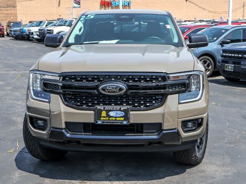 Certified 2025 Ford Ranger XLT w/ Black Appearance Package AWD/4WD image 4