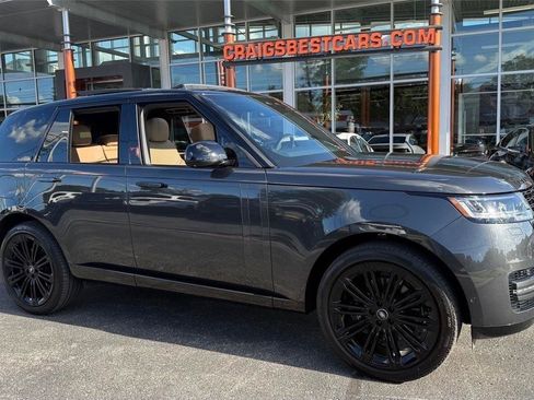 Used 2025 Land Rover Range Rover SE AWD/4WD image 52