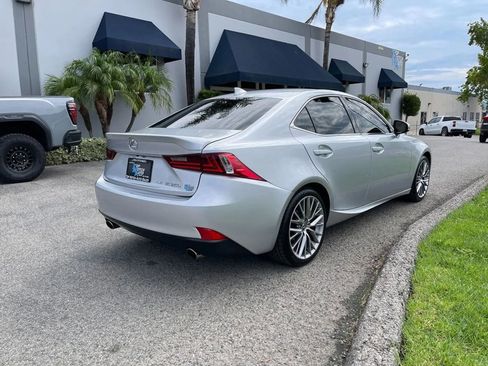 Used 2015 Lexus IS 250 AWD image 5