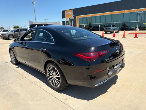Used 2025 Mercedes-Benz CLA 250 image 3