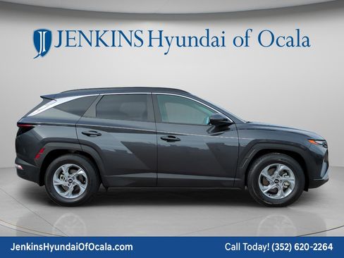 Certified 2022 Hyundai Tucson SEL FWD image 2