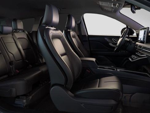 New 2026 Lincoln Corsair Premiere image 27