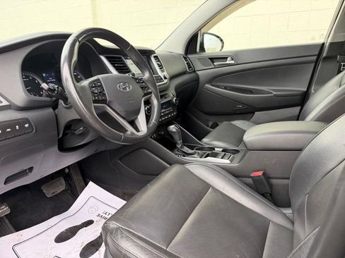 Used 2018 Hyundai Tucson Limited w/ Ultimate Package 02 FWD image 4