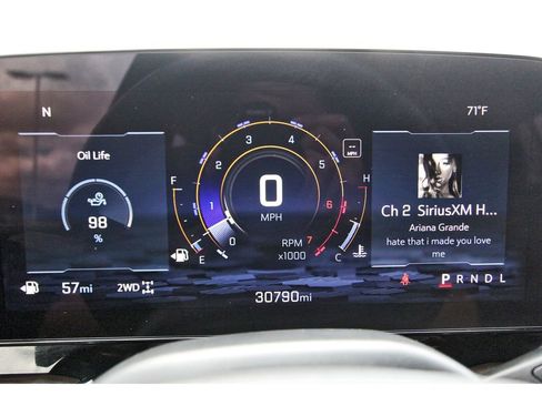 Used 2025 Chevrolet Tahoe Z71 AWD/4WD image 14
