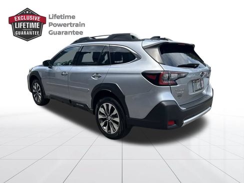 Used 2025 Subaru Outback Touring XT w/ Popular Package #2 AWD/4WD image 3
