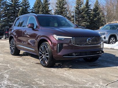 New 2026 Volvo XC90 B6 Plus w/ Protection Package Premier