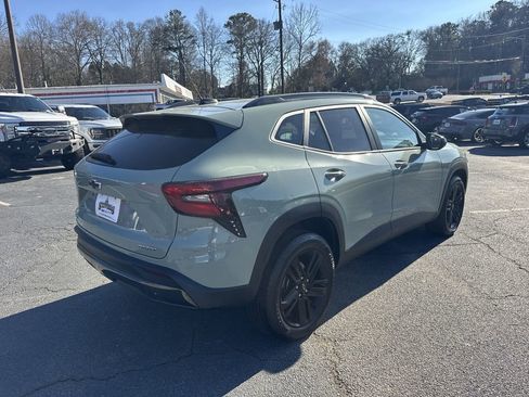 Used 2025 Chevrolet Trax ACTIV image 7