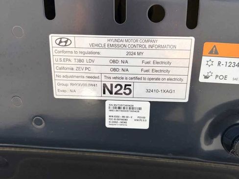 Used 2024 Hyundai Ioniq 5 Limited AWD/4WD image 10