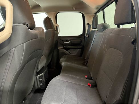 Used 2019 RAM 1500 Tradesman w/ SXT Appearance Group AWD/4WD image 14