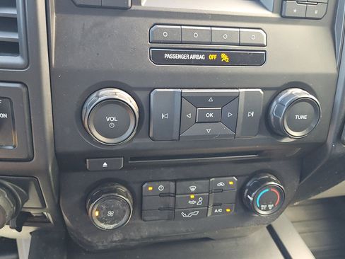 Used 2016 Ford F150 XL w/ Equipment Group 101A Mid RWD image 20