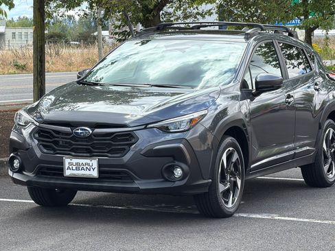 Used 2025 Subaru Crosstrek 2.5i Limited w/ Crosstrek Mirror Package AWD/4WD image 8
