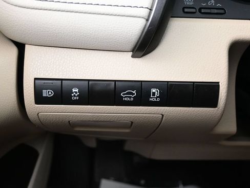 Used 2023 Toyota Camry LE FWD image 21